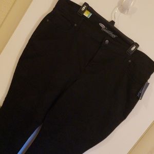 NWT Black Sweetheart Old Navy Jeans